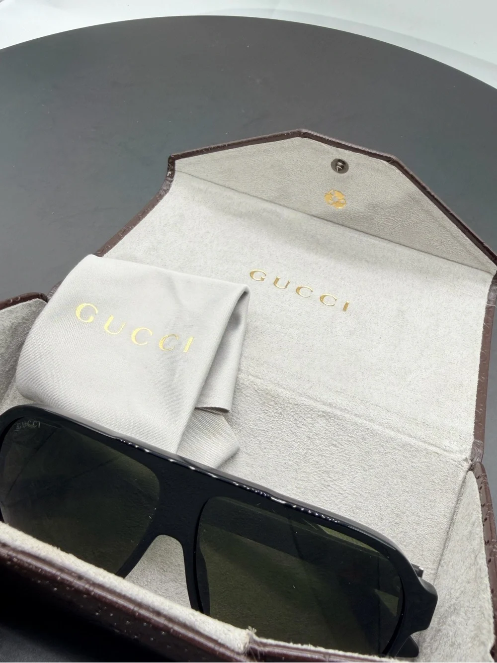 Gucci Aviator Sunglasses with leather case